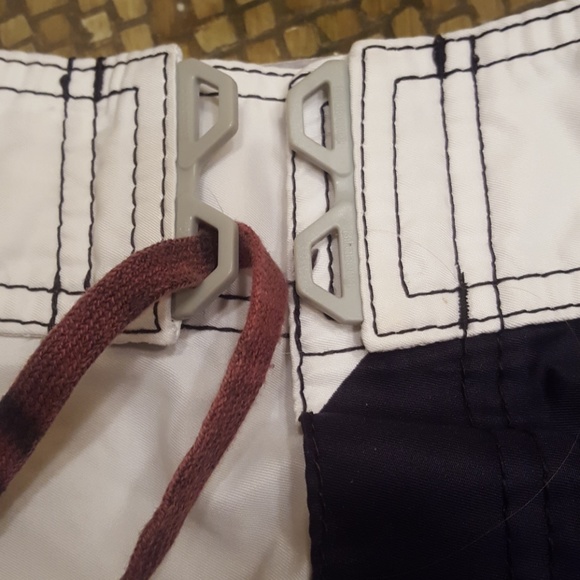 Billabong Board Shorts - Picture 7 of 7